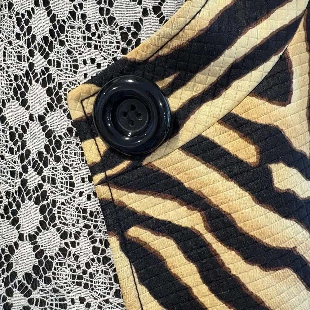 Liz Claiborne Zebra Pattern Blazer - Picture 4 of 14